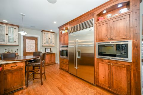 Tiny photo for 563 Taylor Avenue, Glen Ellyn, IL 60137 (MLS # 12553628)