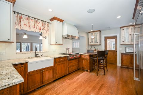 Tiny photo for 563 Taylor Avenue, Glen Ellyn, IL 60137 (MLS # 12553628)