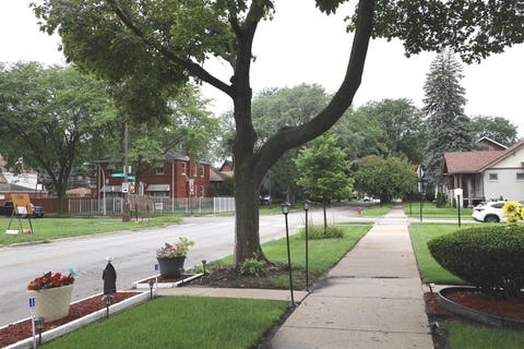 Tiny photo for 446 W 107th Street, Chicago, IL 60628 (MLS # 12734206)