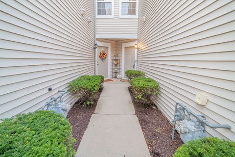Tiny photo for 24135 W Walnut Circle, Plainfield, IL 60585 (MLS # 12475459)