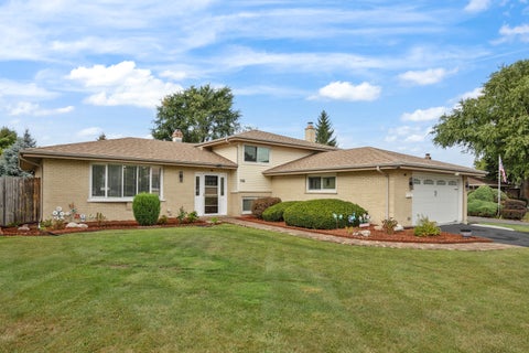 Tiny photo for 1210 N Keebie Court, Addison, IL 60101 (MLS # 12759225)