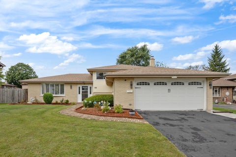 Tiny photo for 1210 N Keebie Court, Addison, IL 60101 (MLS # 12759225)