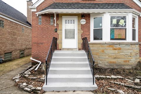 Tiny photo for 2504 Leyden Avenue, River Grove, IL 60171 (MLS # 12615578)