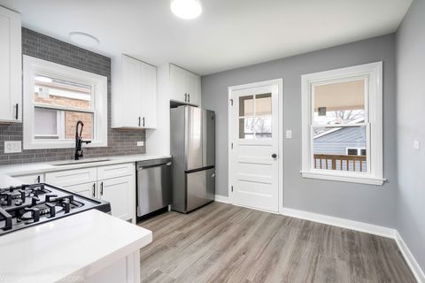 Tiny photo for 2504 Leyden Avenue, River Grove, IL 60171 (MLS # 12615578)