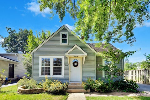 Photo of 1504 North Avenue, Round Lake Beach, IL 60073 (MLS # 12740045)