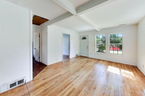 Tiny photo for 1504 North Avenue, Round Lake Beach, IL 60073 (MLS # 12740045)