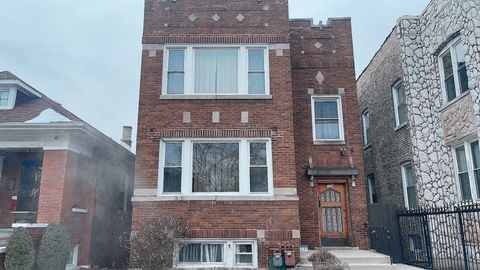 Photo of 6136 S Mozart Street #2, Chicago, IL 60629 (MLS # 12524731)