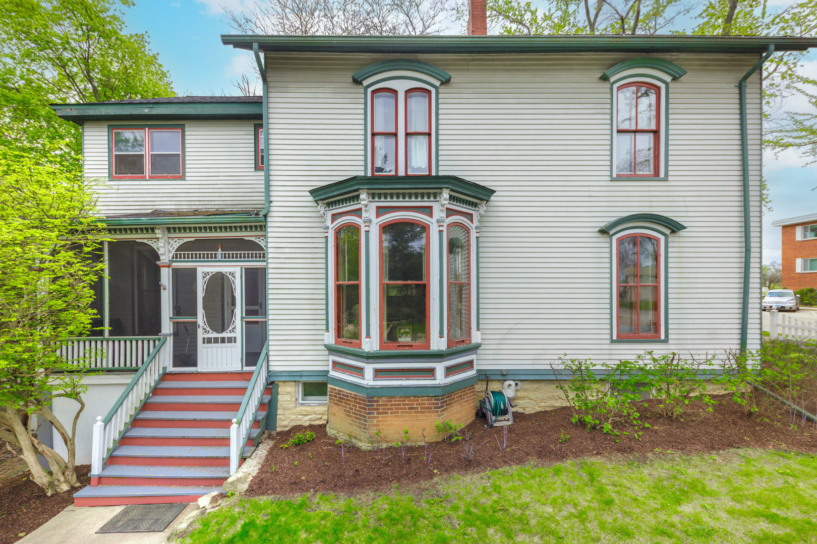 203 High Street
