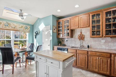 Tiny photo for 1146 Falcon Ridge Drive, Elgin, IL 60124 (MLS # 12517536)