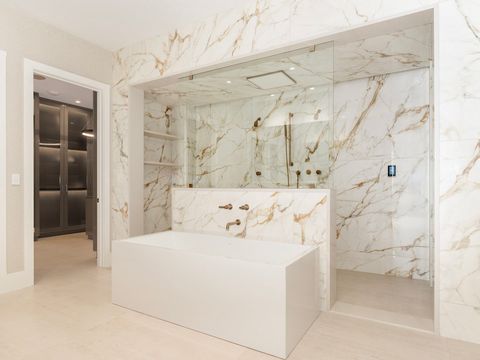 Tiny photo for 10 Illinois Street #5A, St. Charles, IL 60174 (MLS # 12606656)