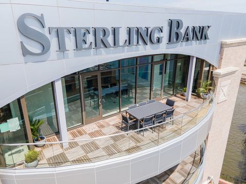 Tiny photo for 10 Illinois Street #5A, St. Charles, IL 60174 (MLS # 12606656)