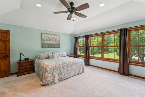 Tiny photo for 738 W Evergreen Court, Palatine, IL 60067 (MLS # 12679952)