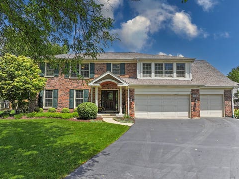 Photo of 738 W Evergreen Court, Palatine, IL 60067 (MLS # 12679952)