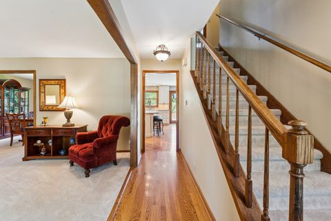 Tiny photo for 738 W Evergreen Court, Palatine, IL 60067 (MLS # 12679952)
