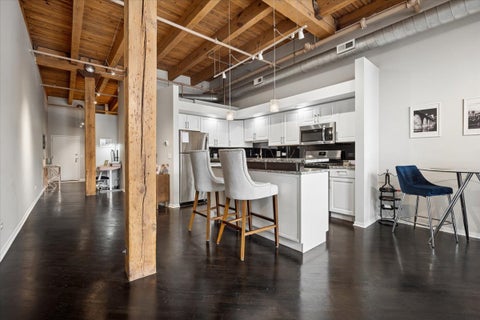 Tiny photo for 616 W Fulton Street #513, Chicago, IL 60661 (MLS # 12756685)