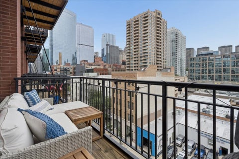 Tiny photo for 616 W Fulton Street #513, Chicago, IL 60661 (MLS # 12756685)