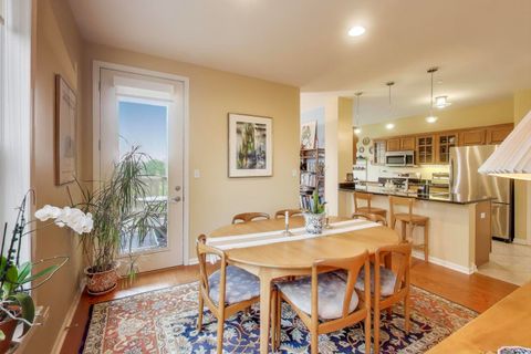 Tiny photo for 1950 Farnsworth Lane #202, Northbrook, IL 60062 (MLS # 12496970)