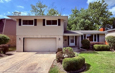 Photo of 4108 Applewood Lane, Matteson, IL 60443 (MLS # 12450451)