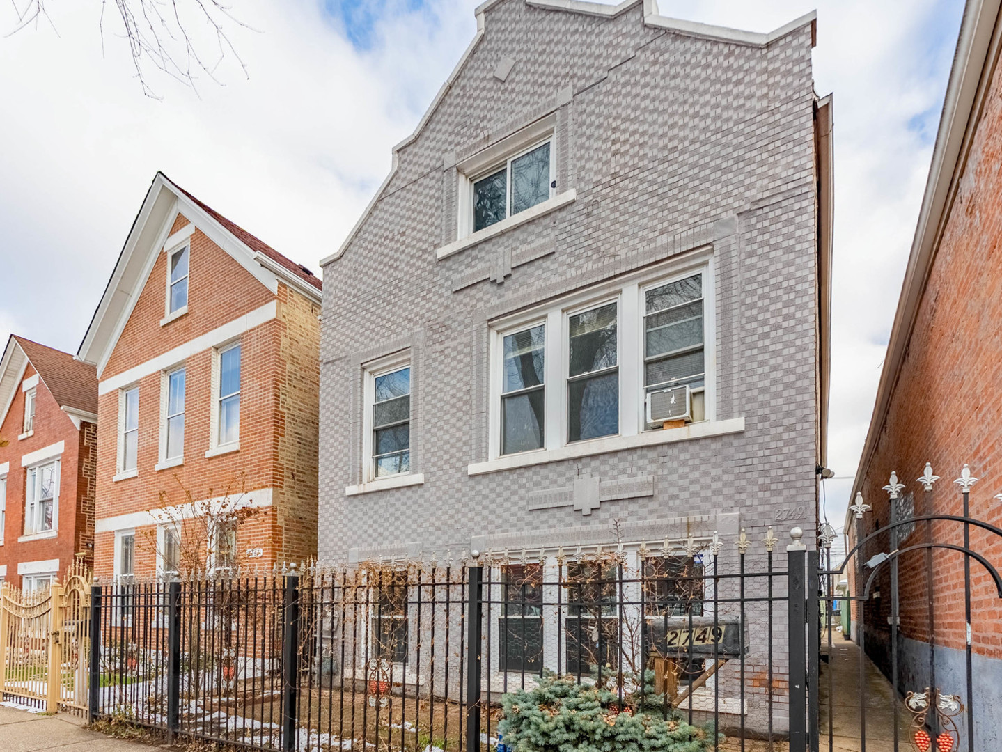 Photo 1 of 24 — 2749 S Trumbull Avenue, Chicago, IL 60623