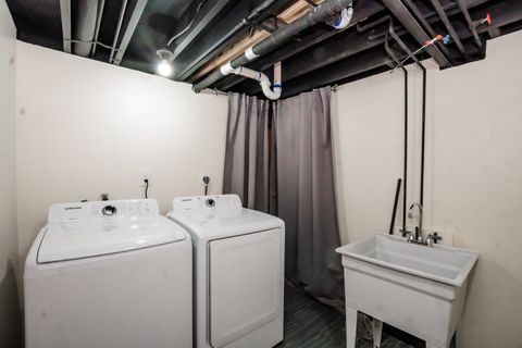 Tiny photo for 837 Carnaby Court, Schaumburg, IL 60194 (MLS # 12593451)