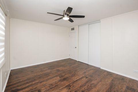 Tiny photo for 837 Carnaby Court, Schaumburg, IL 60194 (MLS # 12593451)