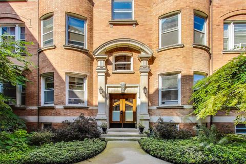 Tiny photo for 631 W Barry Avenue #3G, Chicago, IL 60657 (MLS # 12469395)