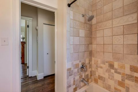 Tiny photo for 631 W Barry Avenue #3G, Chicago, IL 60657 (MLS # 12469395)