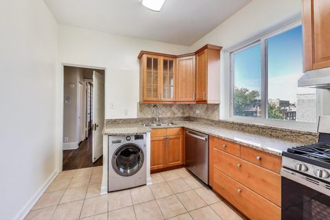Tiny photo for 631 W Barry Avenue #3G, Chicago, IL 60657 (MLS # 12469395)