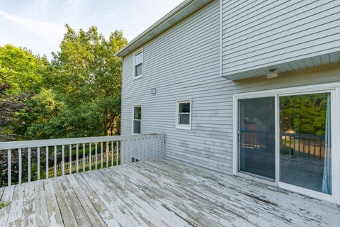 Tiny photo for 4824 Kynnelworth Drive, Bettendorf, IA 52722 (MLS # 12726288)