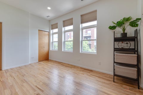 Tiny photo for 2300 W Bloomingdale Avenue #D, Chicago, IL 60647 (MLS # 12664383)