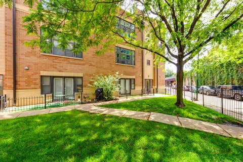 Photo of Chicago, IL 60647 (MLS # 12664383)