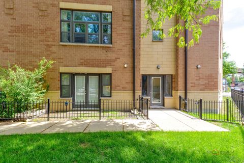 Tiny photo for 2300 W Bloomingdale Avenue #D, Chicago, IL 60647 (MLS # 12664383)