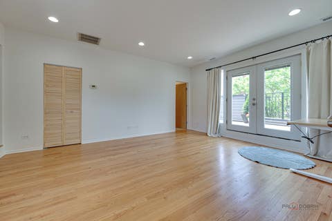Tiny photo for 2300 W Bloomingdale Avenue #D, Chicago, IL 60647 (MLS # 12664383)