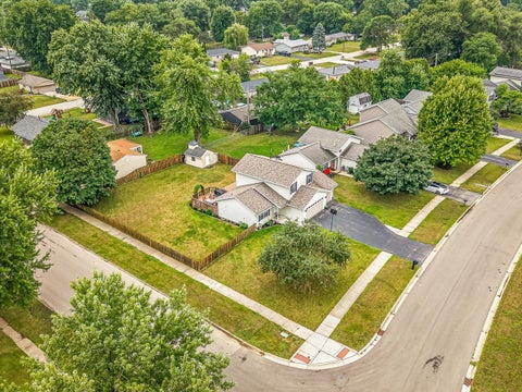 Tiny photo for 93 North Park Road, Machesney Park, IL 61115 (MLS # 12722641)