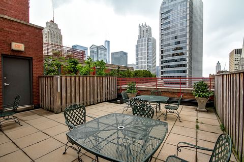 Tiny photo for 208 W Washington Street #912, Chicago, IL 60606 (MLS # 12633970)