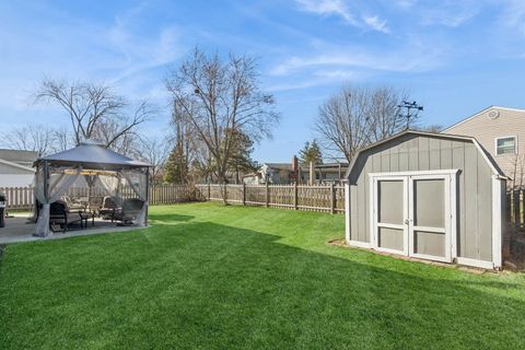 Tiny photo for 828 Harwich Lane, Schaumburg, IL 60194 (MLS # 12594226)