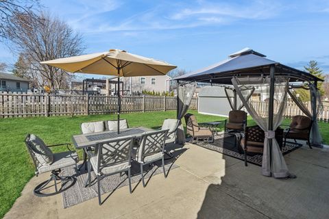 Tiny photo for 828 Harwich Lane, Schaumburg, IL 60194 (MLS # 12594226)