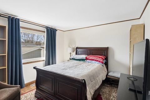 Tiny photo for 828 Harwich Lane, Schaumburg, IL 60194 (MLS # 12594226)