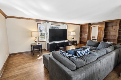 Tiny photo for 828 Harwich Lane, Schaumburg, IL 60194 (MLS # 12594226)