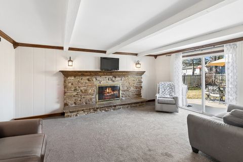 Tiny photo for 828 Harwich Lane, Schaumburg, IL 60194 (MLS # 12594226)