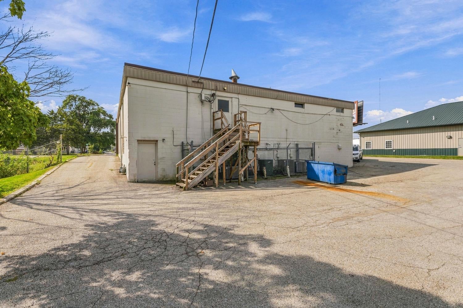 702 Bloomington Road