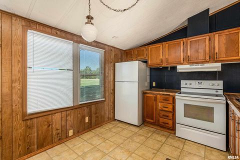 Tiny photo for 2961 N Rocky Comfort Road, Makanda, IL 62958 (MLS # QC4268376)