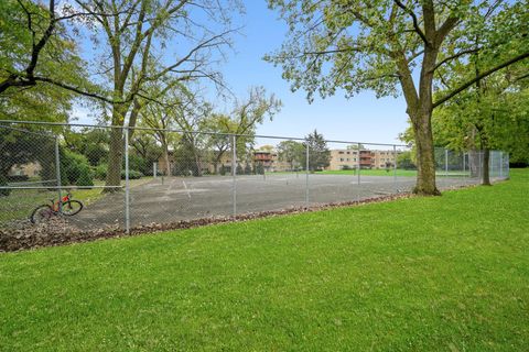Tiny photo for 760 Dempster Street #110, Mount Prospect, IL 60056 (MLS # 12506662)
