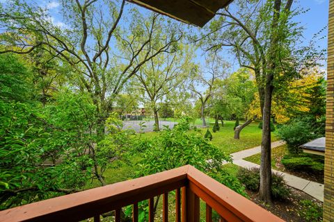 Tiny photo for 760 Dempster Street #110, Mount Prospect, IL 60056 (MLS # 12506662)