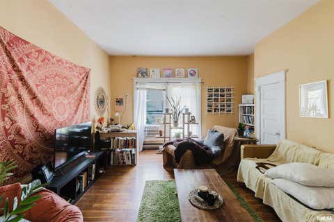 Tiny photo for 209 N Springer Street, Carbondale, IL 62901 (MLS # 12651779)