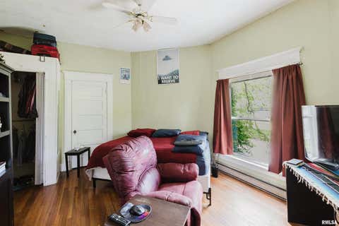 Tiny photo for 209 N Springer Street, Carbondale, IL 62901 (MLS # 12651779)