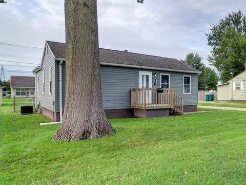 Tiny photo for 1111 W 21st Street, Rock Falls, IL 61071 (MLS # 12766395)