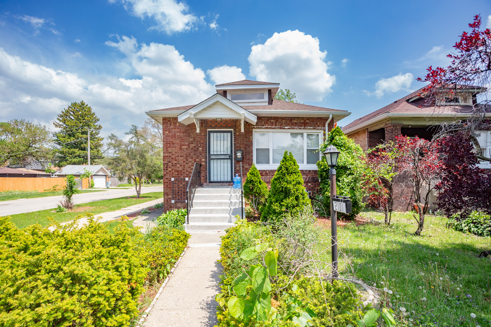 Listing image 2