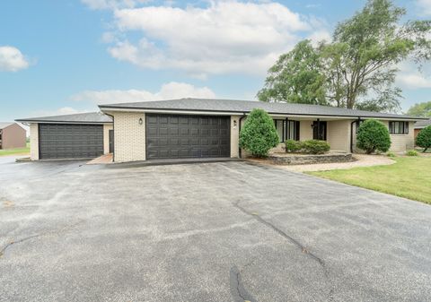 A home in Beecher