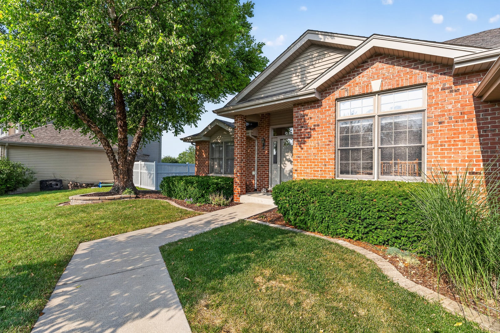 2592 Molly Court